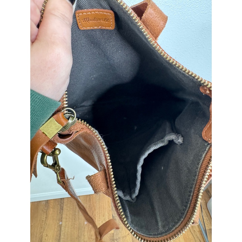 Madewell Transport Crossbody Bag English Saddle Brown Leather Monogram SEB - Picture 4 of 10